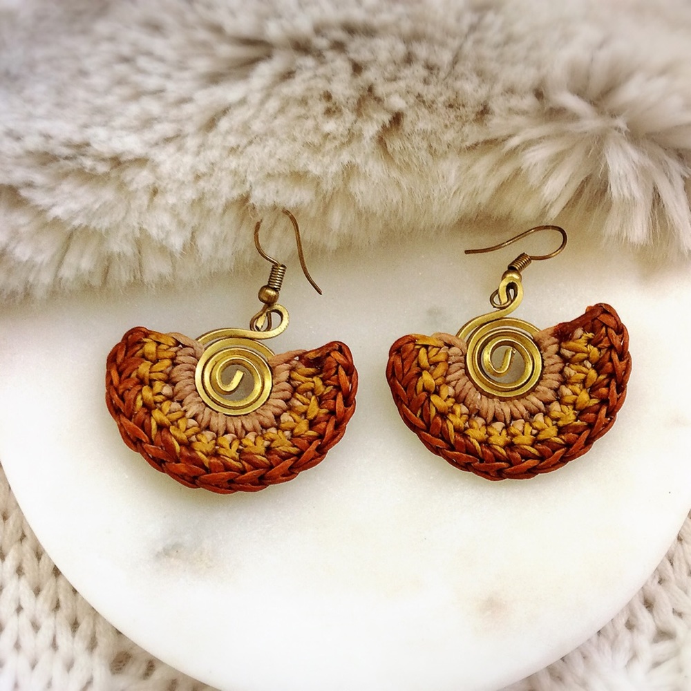 BOHO Brown Earring - Picture 3 of 7